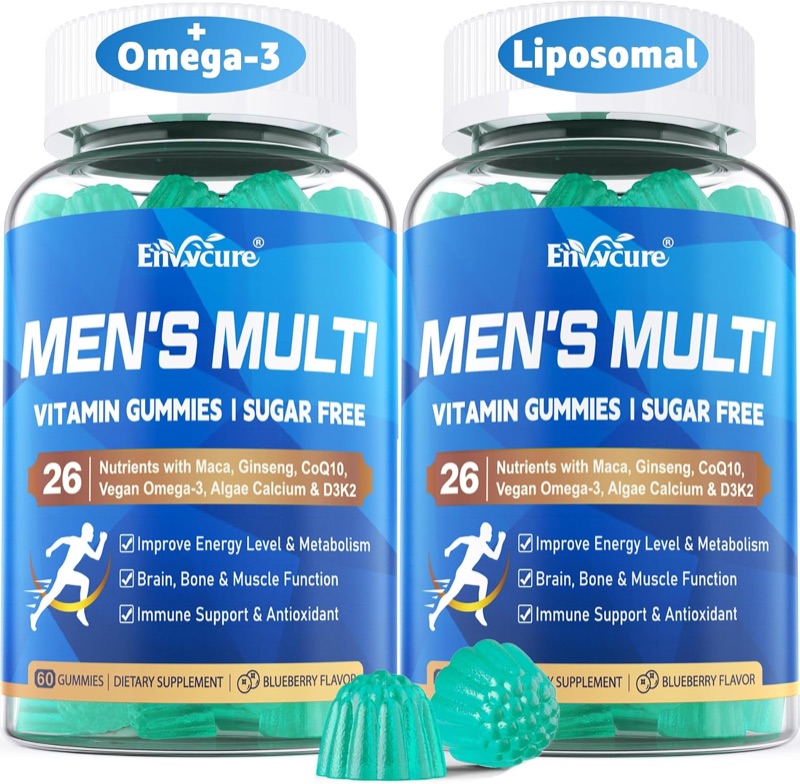 Elegantné balenie Methylated Multivitamin for Men Gummies na svetlom drevenom stole s listami mäty
